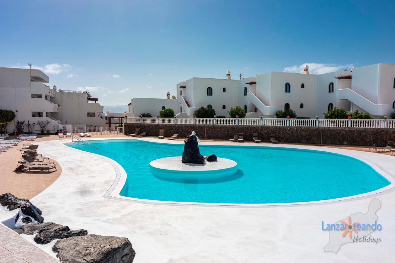 Vivienda Vacacional Rose Costa Teguise Exterior photo