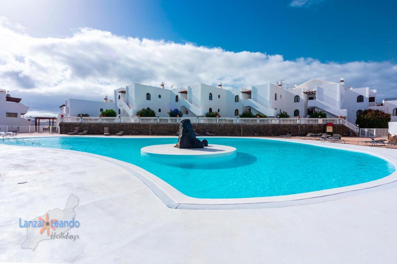 Vivienda Vacacional Rose Costa Teguise Exterior photo
