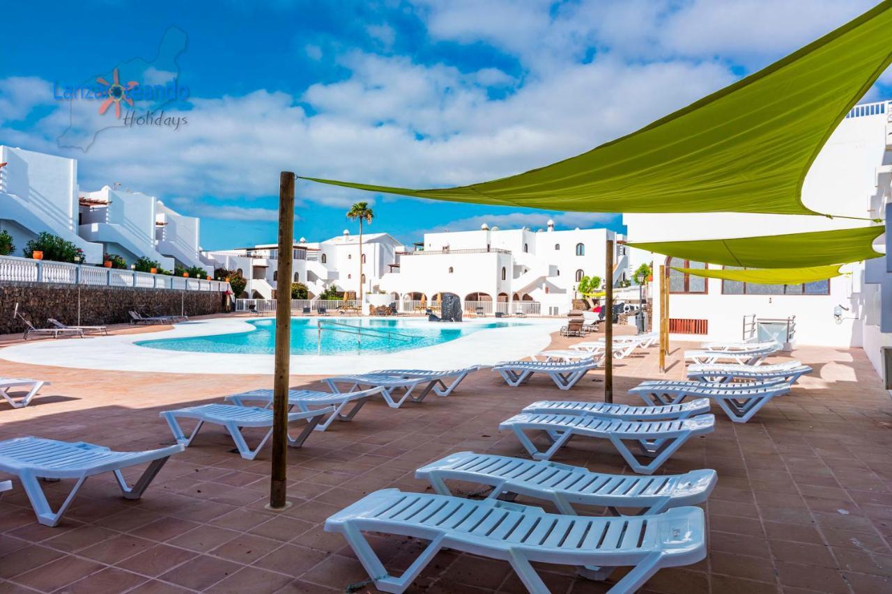 Vivienda Vacacional Rose Costa Teguise Exterior photo