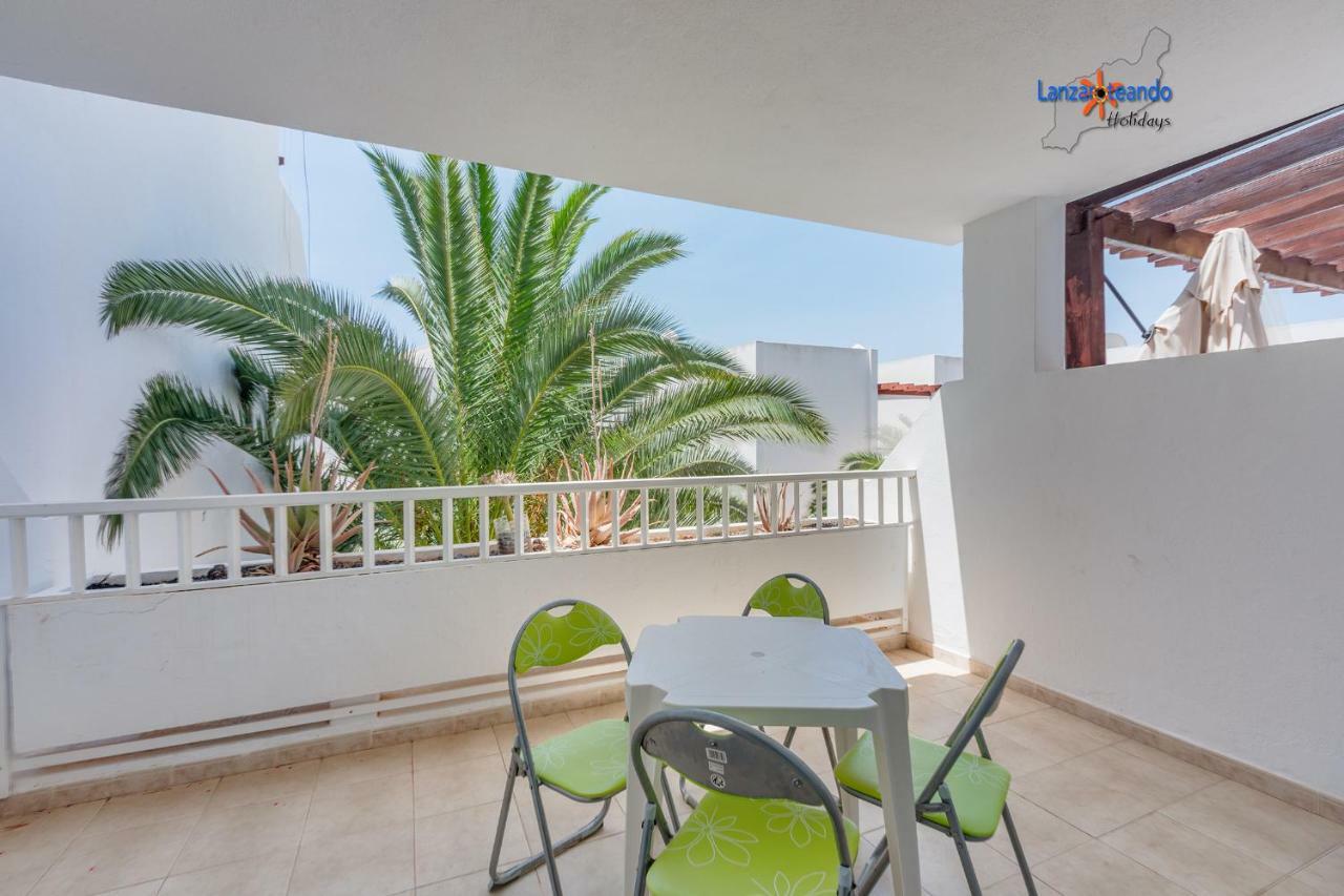 Vivienda Vacacional Rose Costa Teguise Exterior photo
